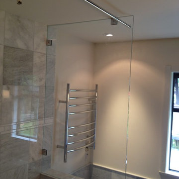 Tub End Wall / Glass Panel Showers