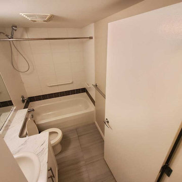 Move Out Deep Cleaning of a One bedroom plus Den Condo Located in Coquitlam BC C