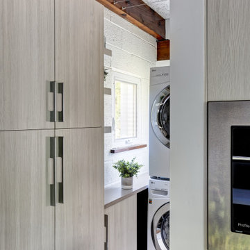 Mid-century Kitchen with a Modern Rustic Appeal