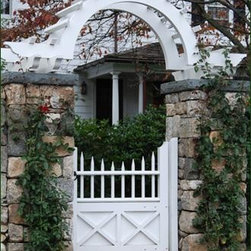 Cellular Vinyl Gate with Trellis Top - Outdoor Products
