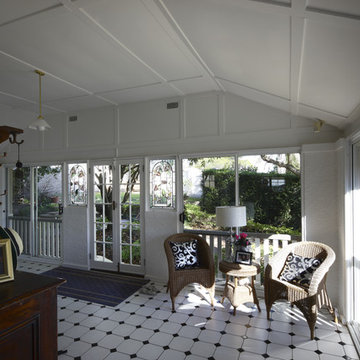 Seven Hills Bungalow