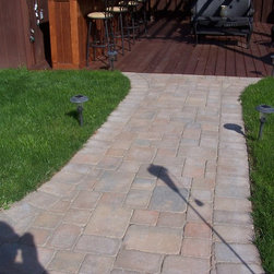 English Cobble Riverbed Blend - Landscaping Stones And Pavers