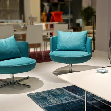 Round Lounge Chair by B&T