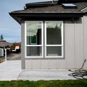 Aurora Exterior