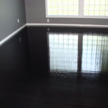 Ebony High-gloss wood floors