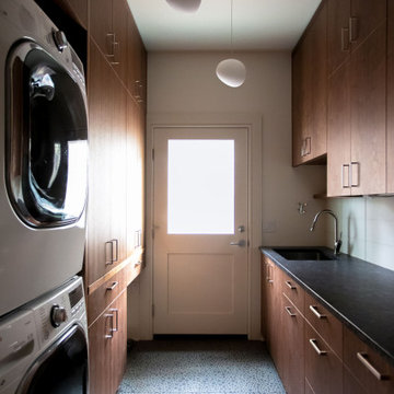 Walnut in White Bear