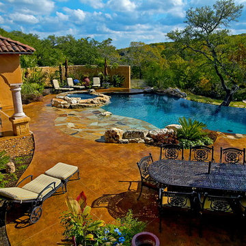 Anaqua Springs/Boerne Natural Pool/Spa/Vanishing Edge