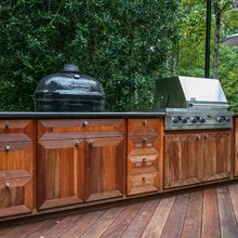 Outdoor Kitchen