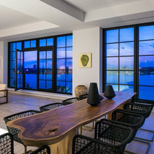 Dining Table/Chairs