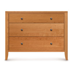 Dominion 3 Drawer Chest - Dressers