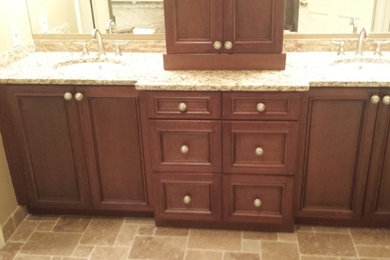 Example of a bathroom design in Denver