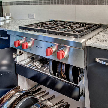 Galley Kitchen Expanded