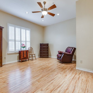 5683 VERBENA ST, San Antonio, TX 78240-1744