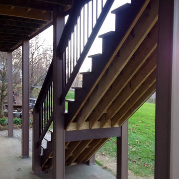 AZEK Deck with Timbertech Builderrail and Genovations Brownstone post wraps