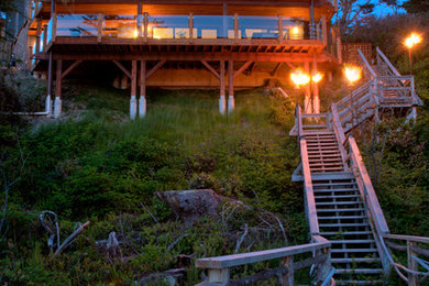 Transitional two-story exterior home photo in Vancouver