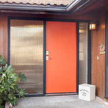 Saroni Front door