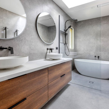 Modern luxurious bathroom renovation