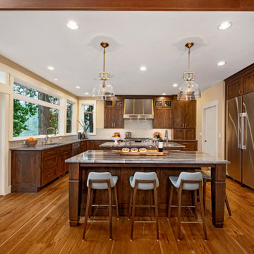 Beaver Lake Home