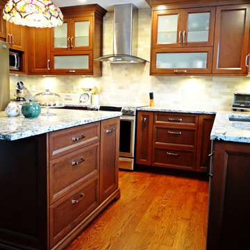 Transitional west island kitchen