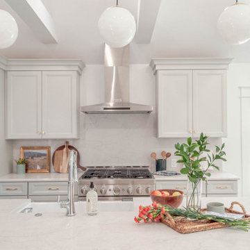 Nashville Sylvan Park Kitchen and Deck Addition