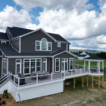 Moisture Shield Catalina Deck with Open Round Gazebo