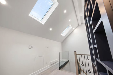 Example of a minimalist home design design in Toronto