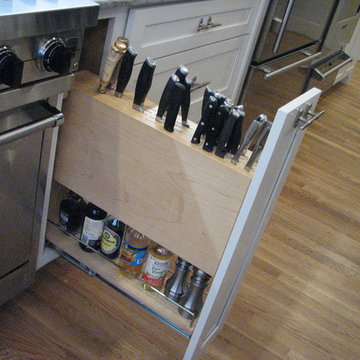 Custom knife rack