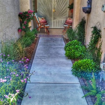 Vibrant Summerlin Courtyard/Entry