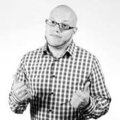 Steven Solares's photo