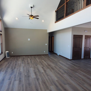 Clay's Lake Poinsett Home