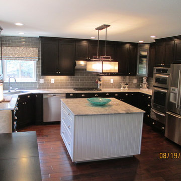 Modernly Chic Kitchen