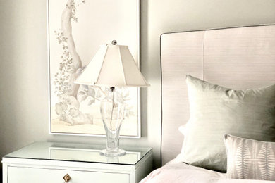 Inspiration for a mid-sized transitional master bedroom remodel in Boston with gray walls
