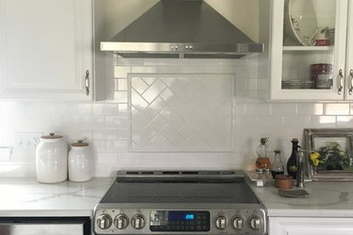 Minimalist kitchen photo in Philadelphia