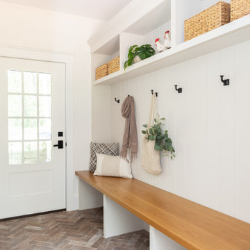 Modern Colonial Farmhouse