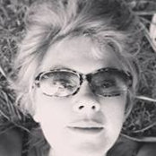 Dana Thomas's photo