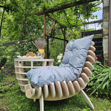 Whale Tail Chair with the table (one person set) outdoor wooden conversation set