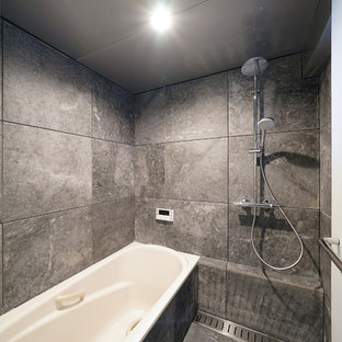 東京23区のモダンスタイルのおしゃれな浴室の写真