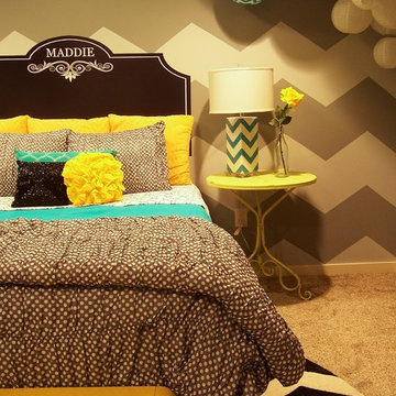 Zeeland Grey, Yellow & Turquoise Girl's Room