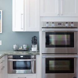 S8 White Maple - Products