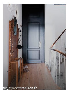 peindre des portes interieures en gris anthracite ou noir