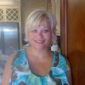 Mechelle Lowther's photo