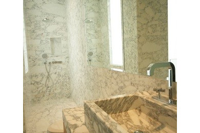 Luxurious Bathroom @Sentosa Cove