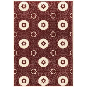 Hawthorne Collection 5'3" x 7'6" Rug in Red