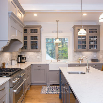 Beverly Contemporary Kitchen