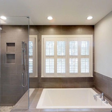 DeDecker Master Bath
