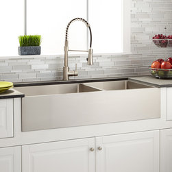 39" OPTIMUM 60/40 OFFSET DOUBLE-BOWL STAINLESS STEEL FARMHOUSE SINK - Kitchen Sinks