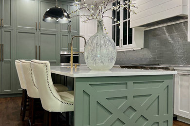 Kitchen - transitional kitchen idea in Nashville