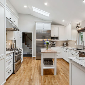Upper Arlington Kitchen 21037