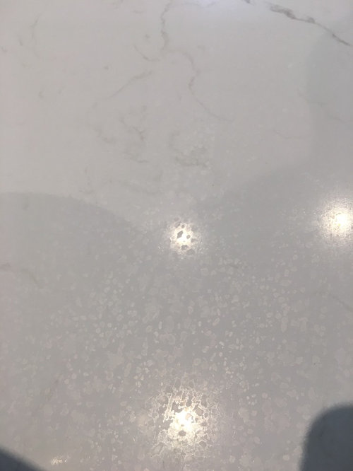 Cloudy Areas On Quartz Countertop, How To Remove Water Marks From Quartz Countertops
