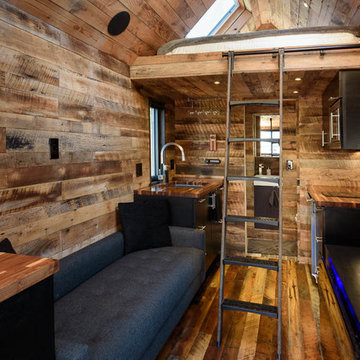 Tipsy the Tiny House